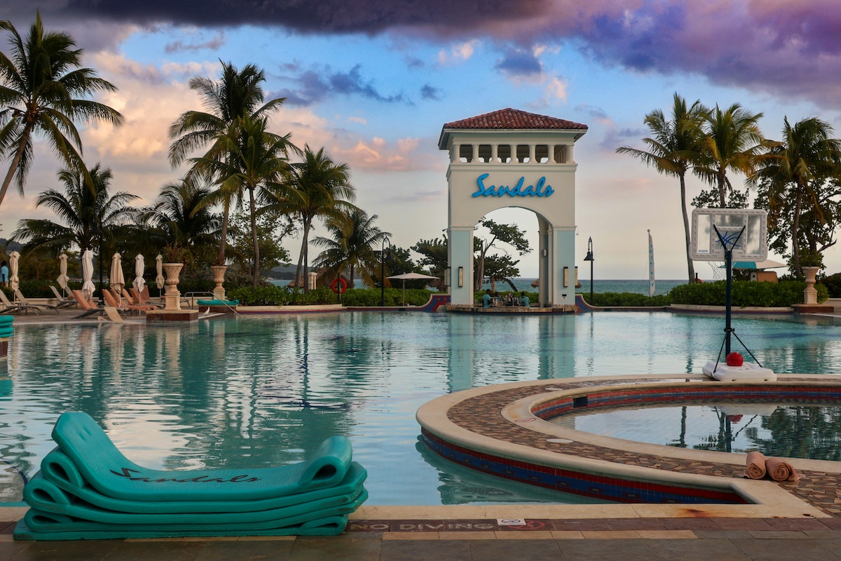 sandals resort pool